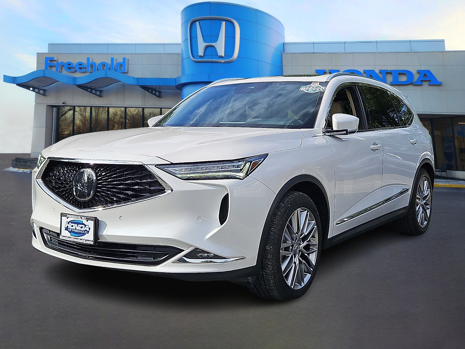 Used 2023 Acura MDX w/ Advance Package AWD/4WD image 3