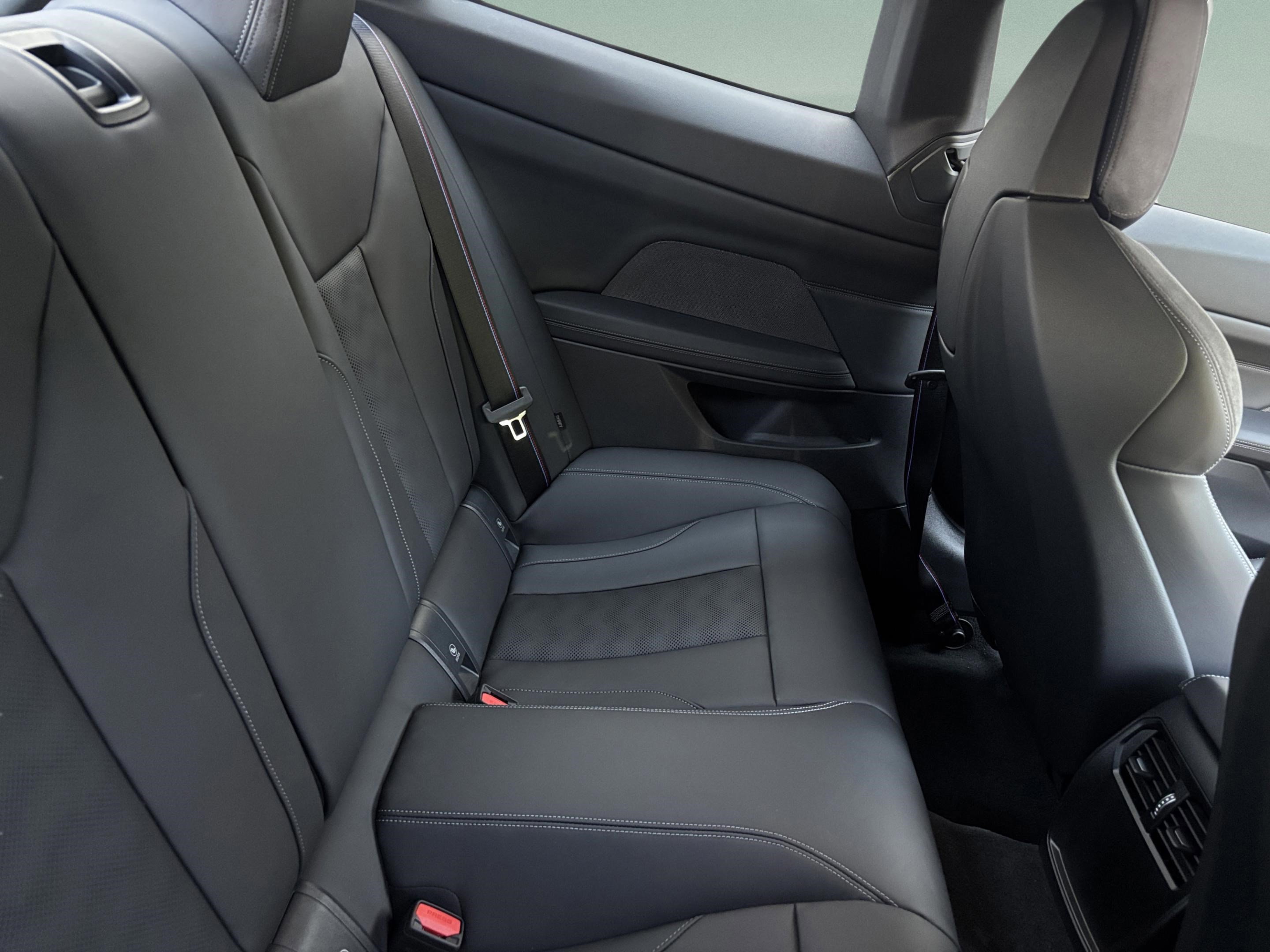 New 2026 BMW M4 xDrive Competition AWD/4WD image 13