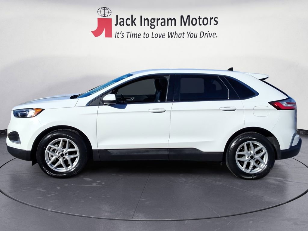 Used 2024 Ford Edge SEL image 2