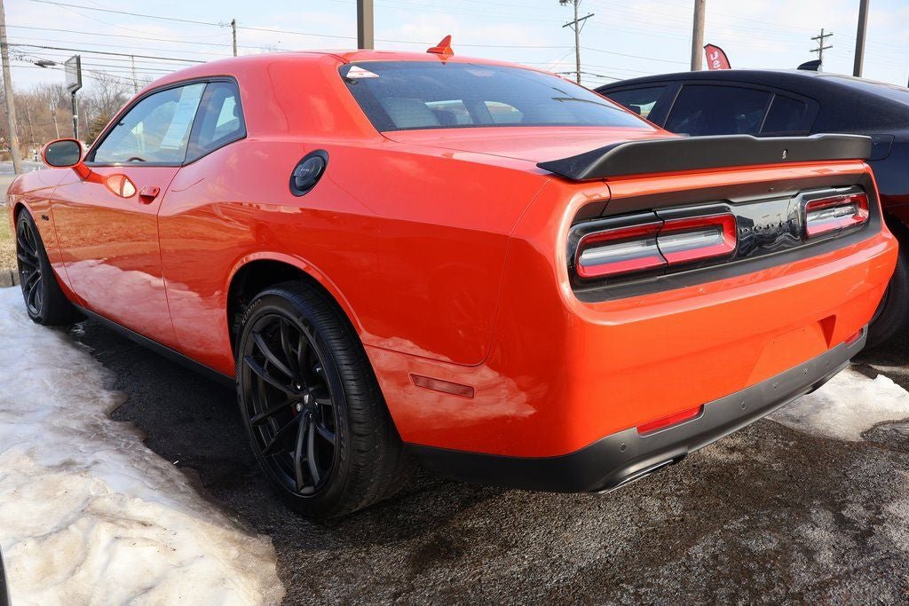 Used 2023 Dodge Challenger R/T w/ Plus Package image 3