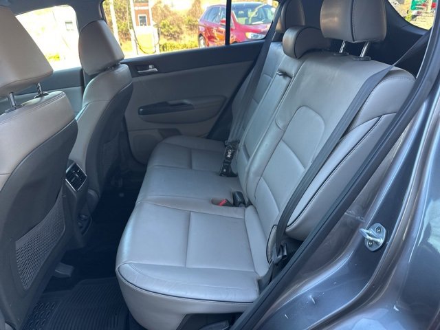 Used 2017 Kia Sportage EX image 8