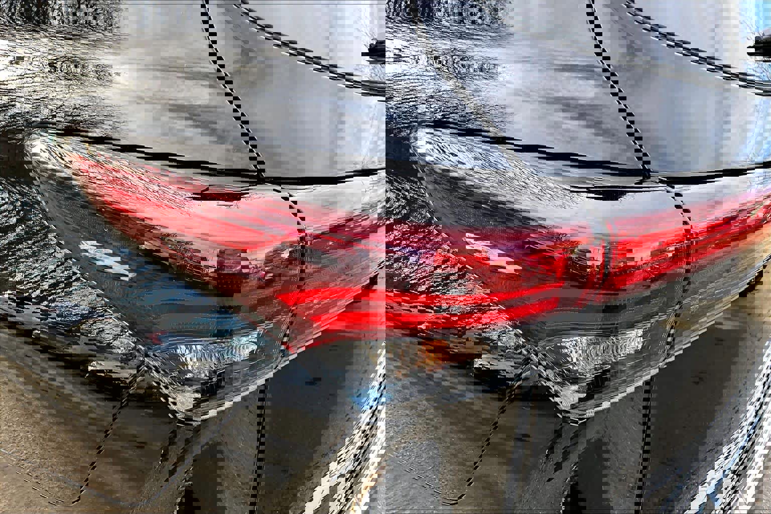 Used 2025 Toyota Highlander Platinum image 27