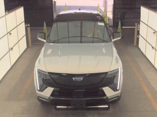 Used 2025 Cadillac Escalade IQ Sport 2 w/ LPO, ONYX Package image 2