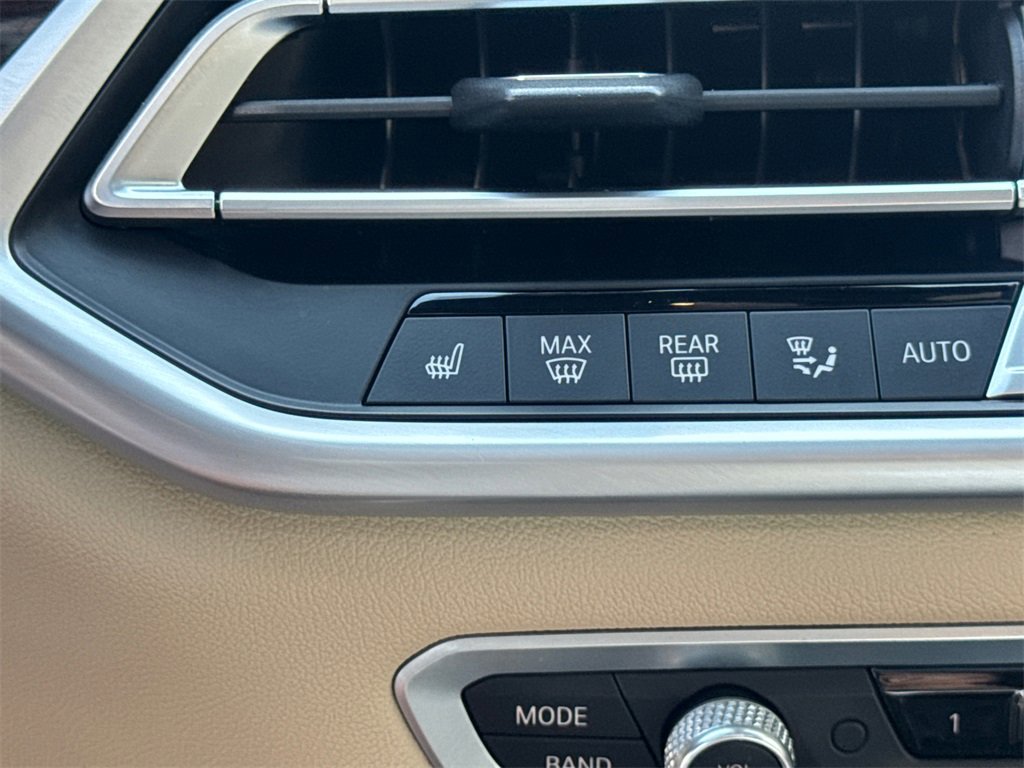 Used 2021 BMW X5 xDrive40i w/ Premium Package 2 image 34