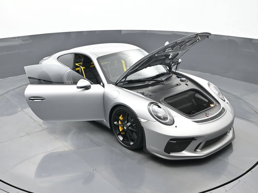 Used 2018 Porsche 911 GT3 RWD image 28
