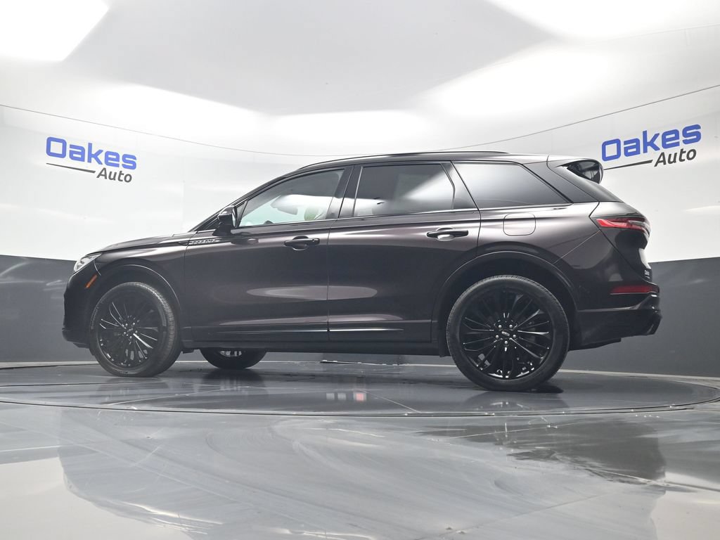 Used 2023 Lincoln Corsair Reserve w/ Equipment Group 201A AWD/4WD image 40