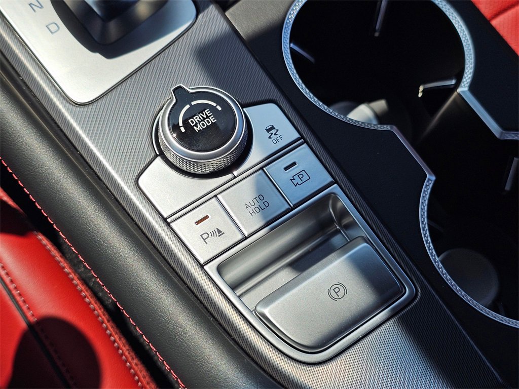 Certified 2025 Genesis G70 3.3T Advanced w/ Sport Prestige Package image 31