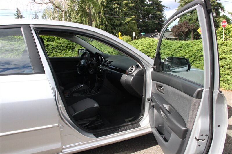 Used 2008 MAZDA MAZDA3 i Sport FWD image 13