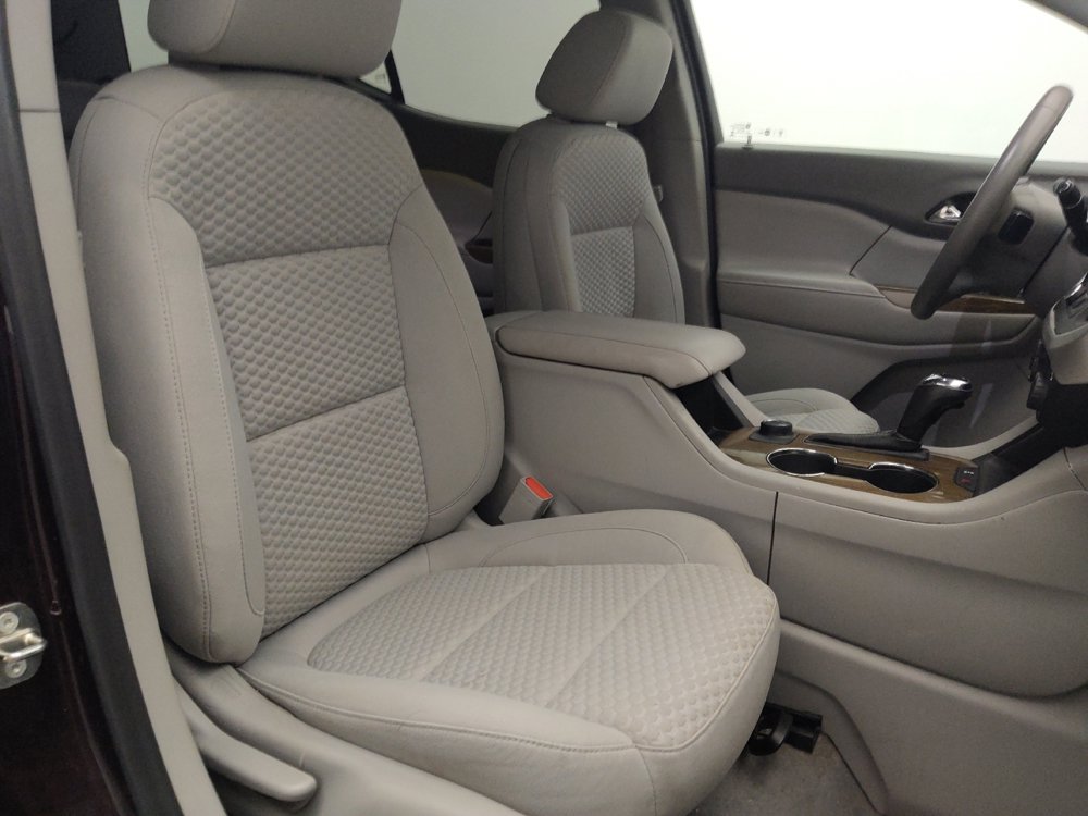 Used 2018 GMC Acadia SLE w/ LPO, Floor Liner Package AWD/4WD image 21