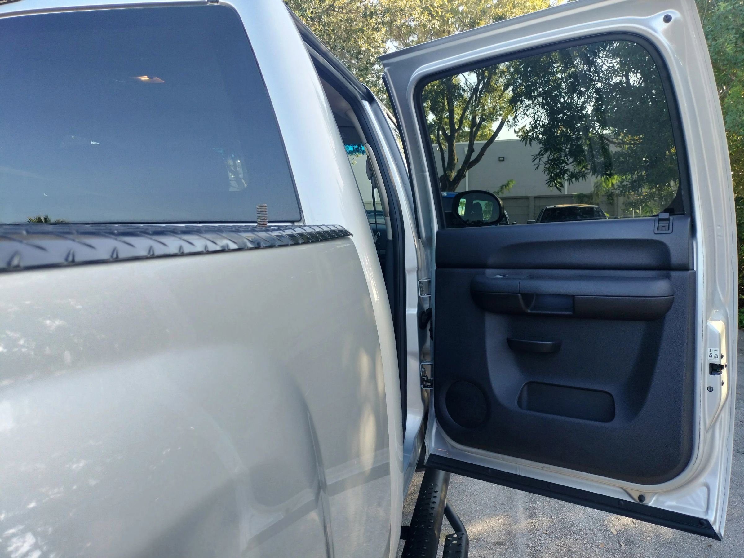 Used 2012 Chevrolet Silverado 2500 LT w/ Snow Plow Prep Package image 26