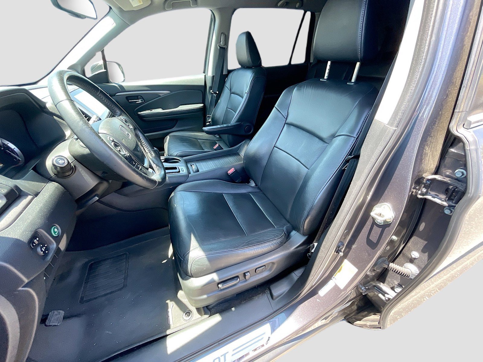 Used 2018 Honda Pilot EX-L image 12