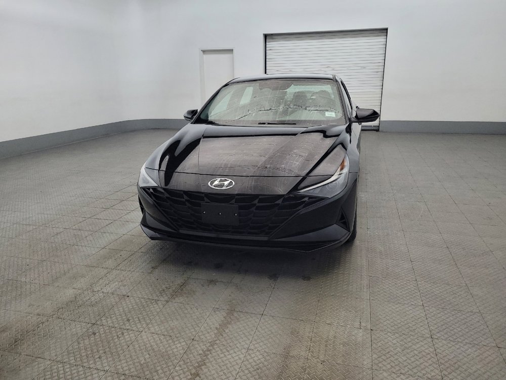 Used 2023 Hyundai Elantra SEL w/ Cargo Package FWD image 15