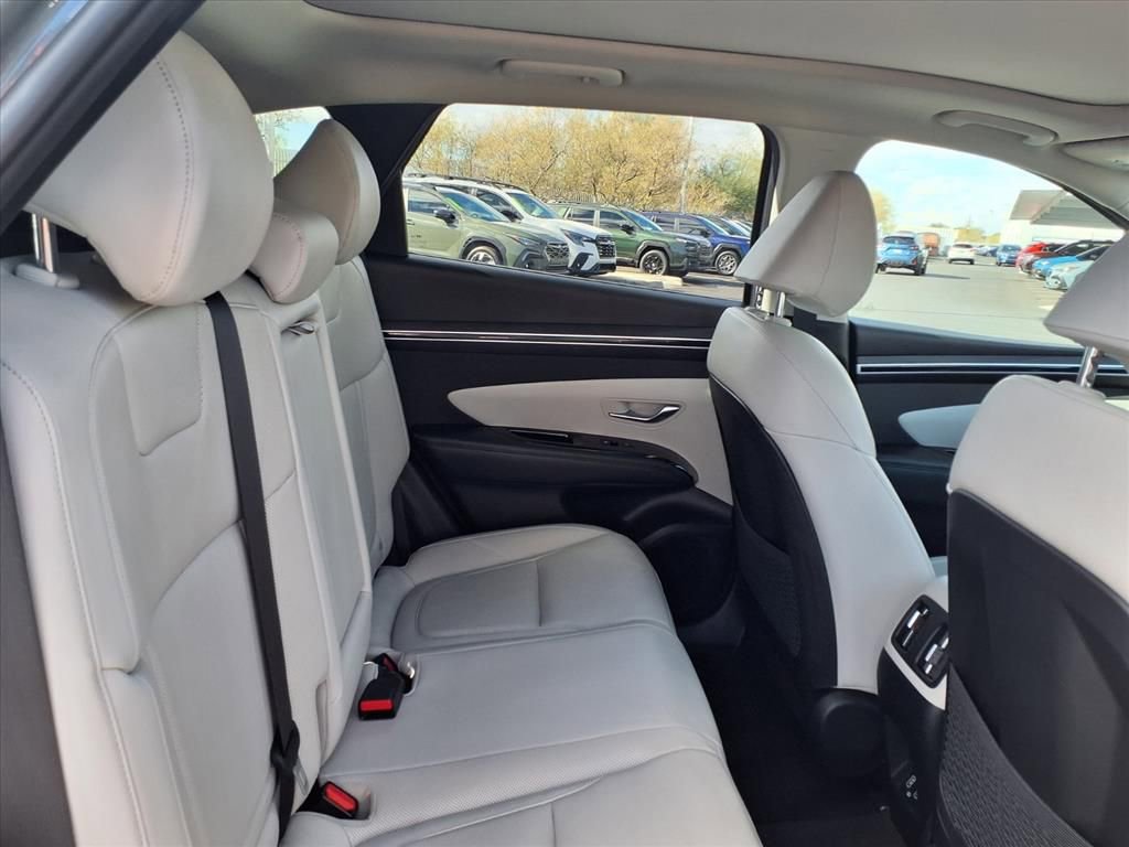 Used 2022 Hyundai Tucson Limited image 22