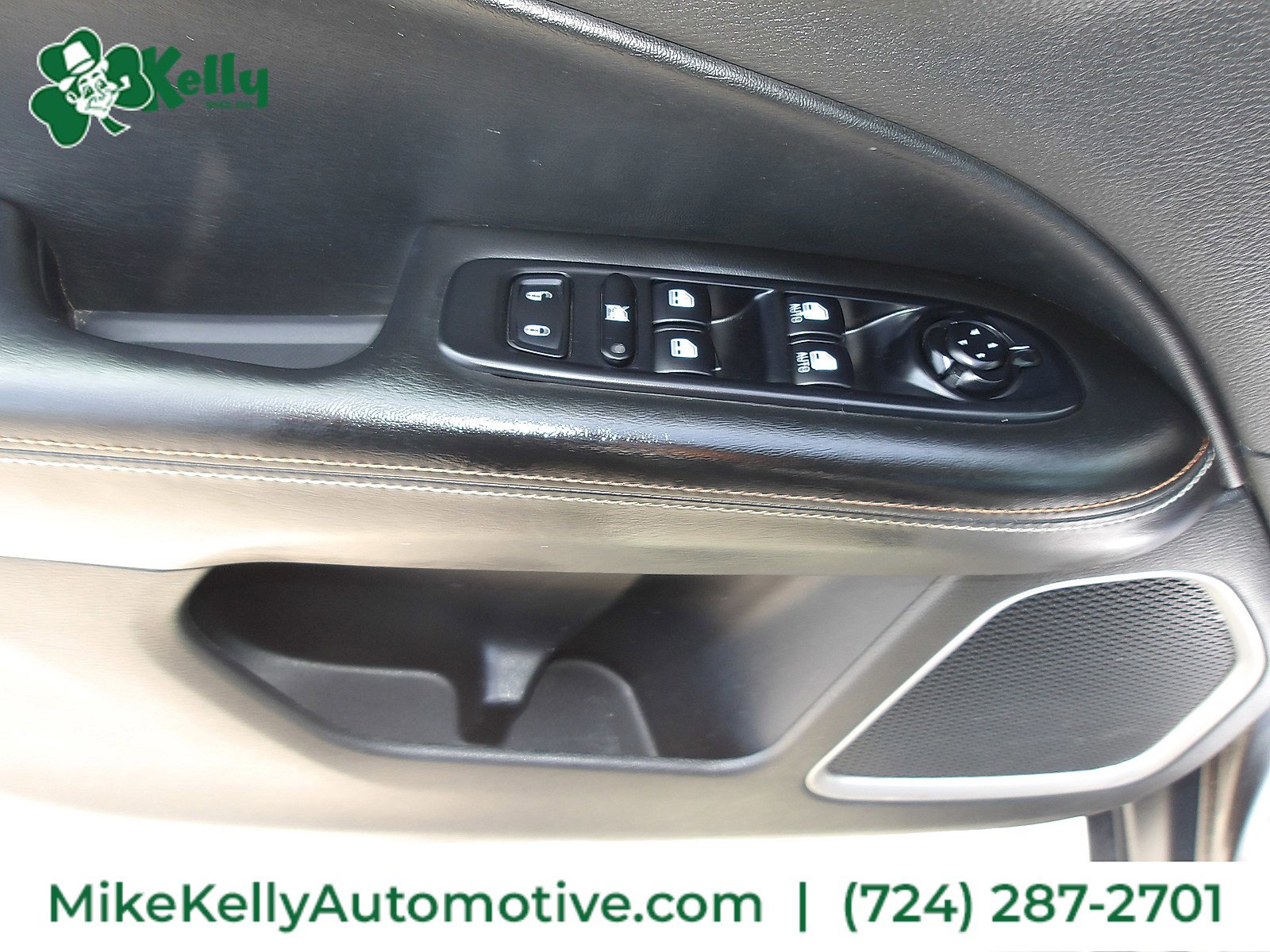 Used 2020 Jeep Compass Latitude w/ Cold Weather Group AWD/4WD image 15