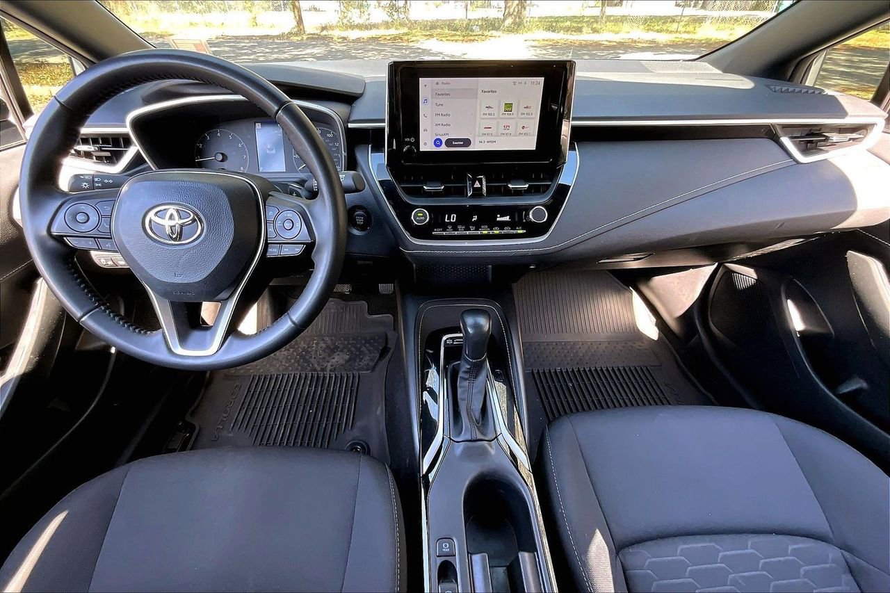 Used 2024 Toyota Corolla SE image 7
