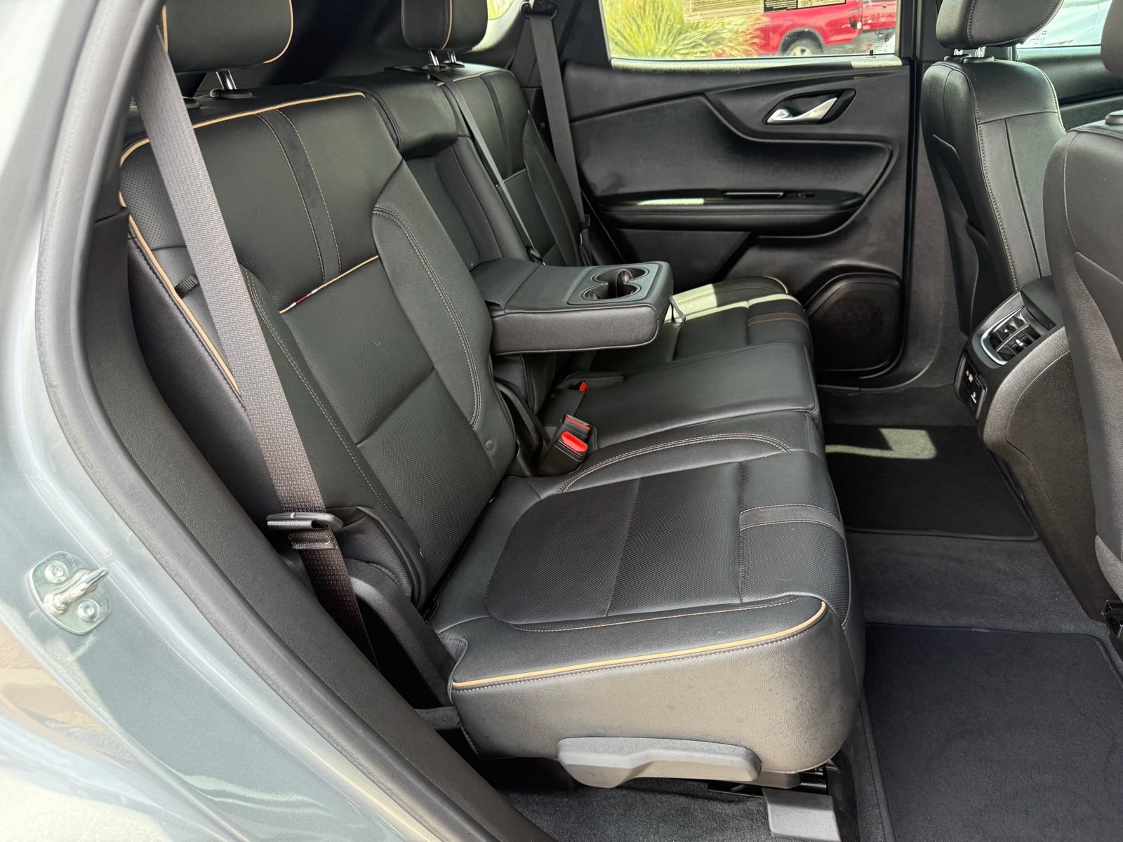 Used 2024 Chevrolet Blazer Premier w/ Driver Confidence II Package FWD image 40