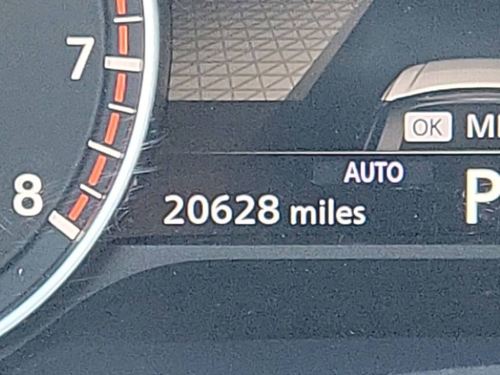 Used 2024 Nissan Pathfinder SL image 34