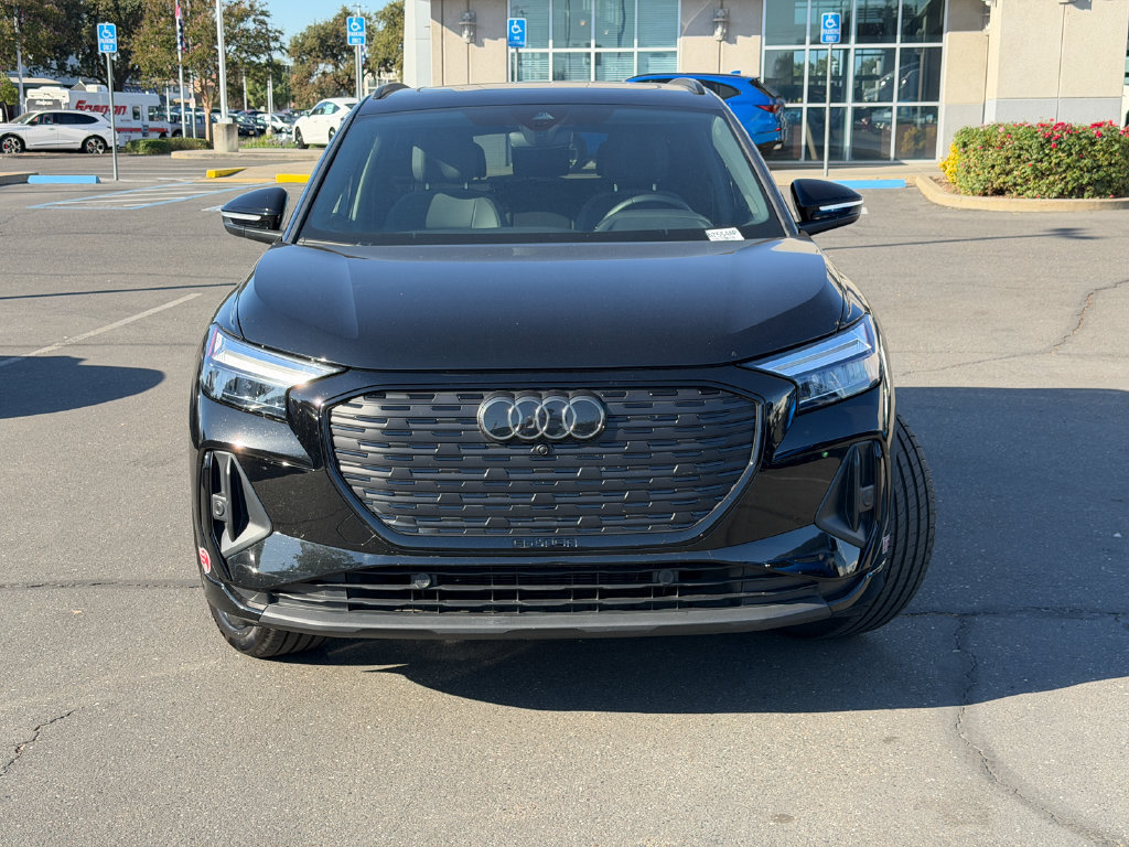 Used 2023 Audi Q4 e-tron Premium w/ Convenience Package AWD/4WD image 3