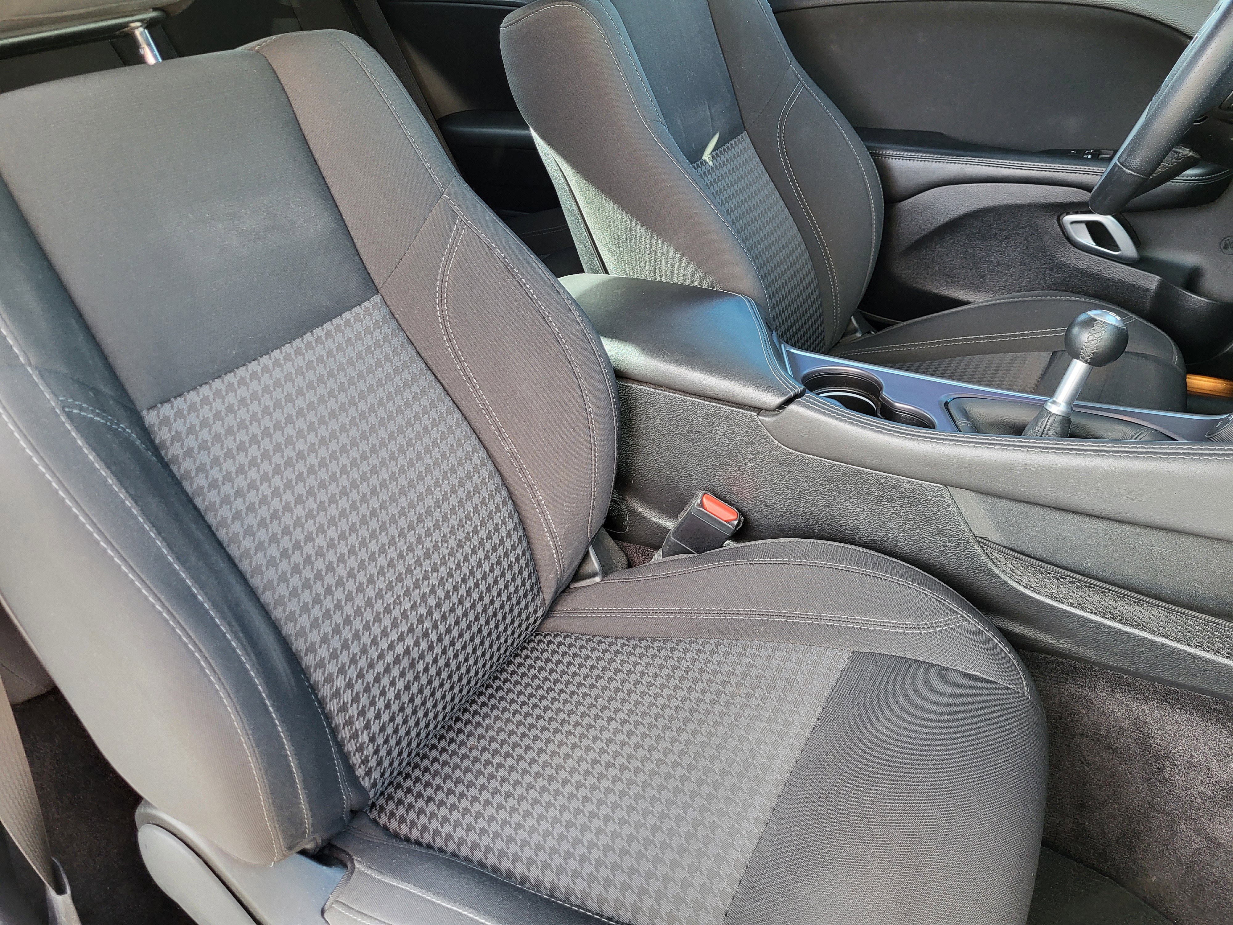 Used 2018 Dodge Challenger R/T w/ Blacktop Package image 14