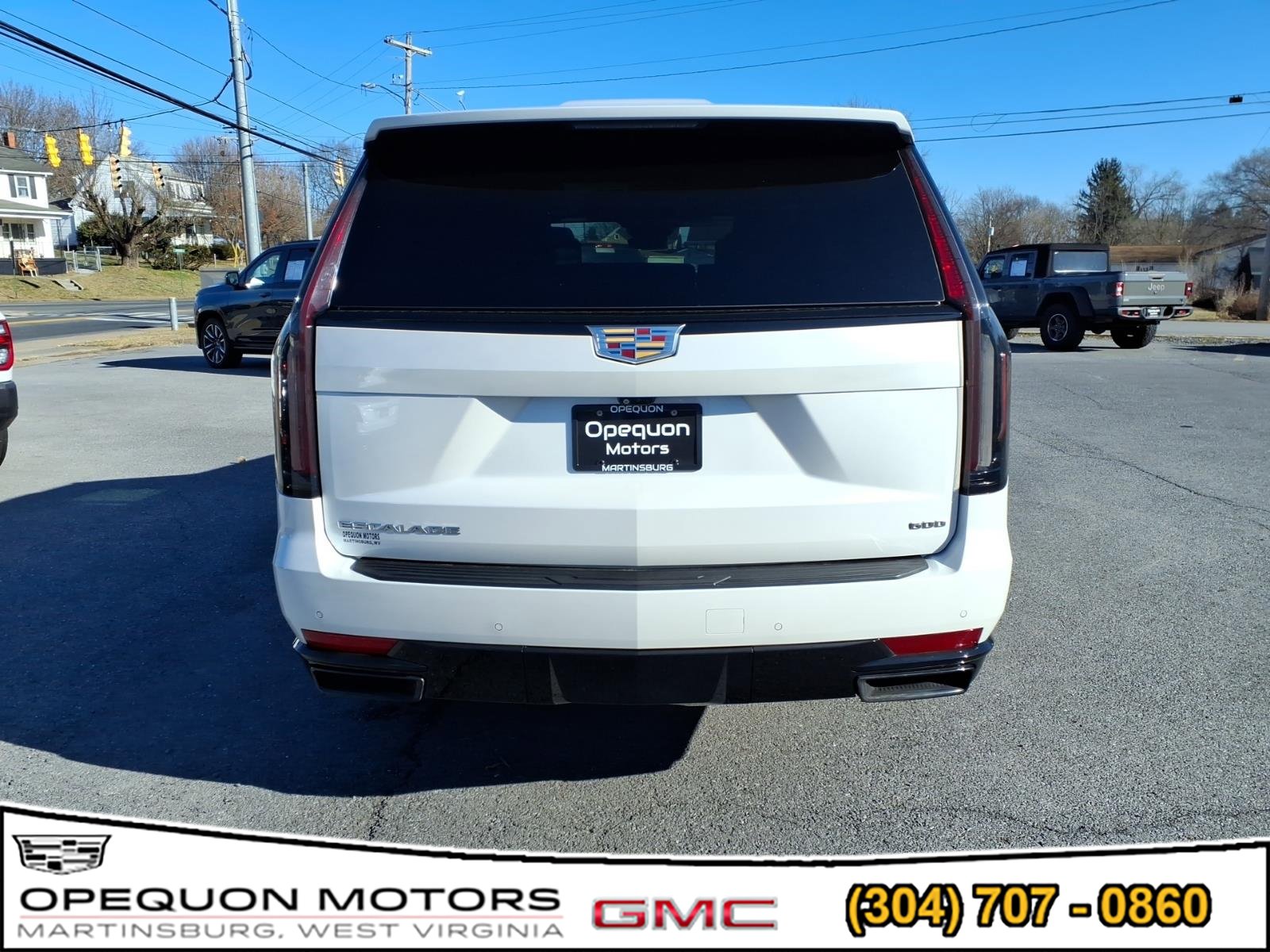 Used 2022 Cadillac Escalade Sport Platinum AWD/4WD image 5