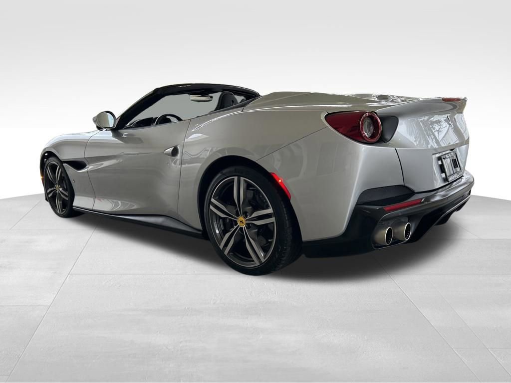 Used 2019 Ferrari Portofino RWD image 7