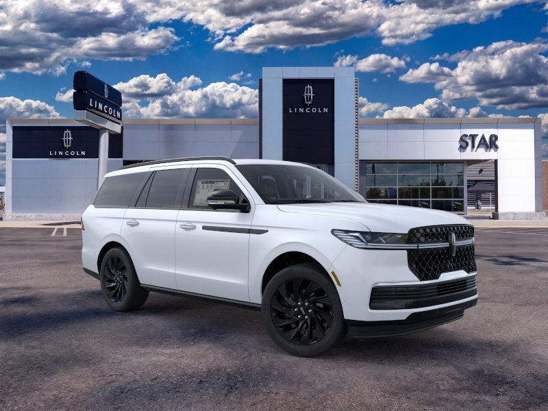 New 2026 Lincoln Navigator Reserve w/ Jet Appearance Package AWD/4WD image 7