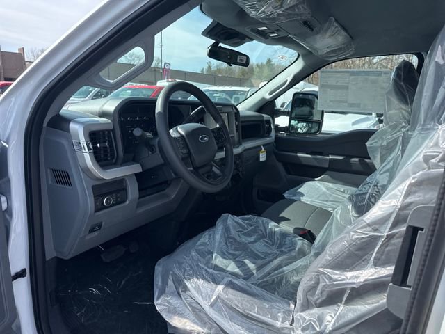 New 2026 Ford F250 XL w/ STX Appearance Package AWD/4WD image 9