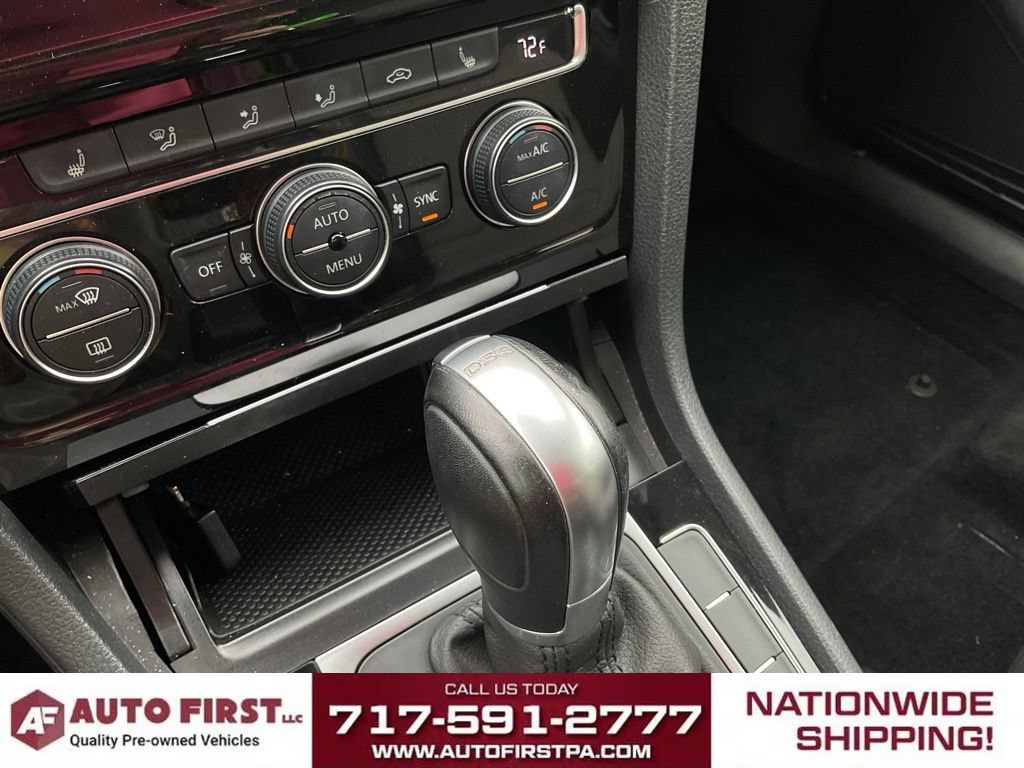 Used 2015 Volkswagen Golf TDI S FWD image 23