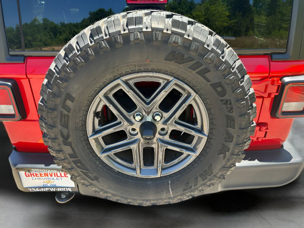 Used 2025 Jeep Wrangler Unlimited Sport AWD/4WD image 10