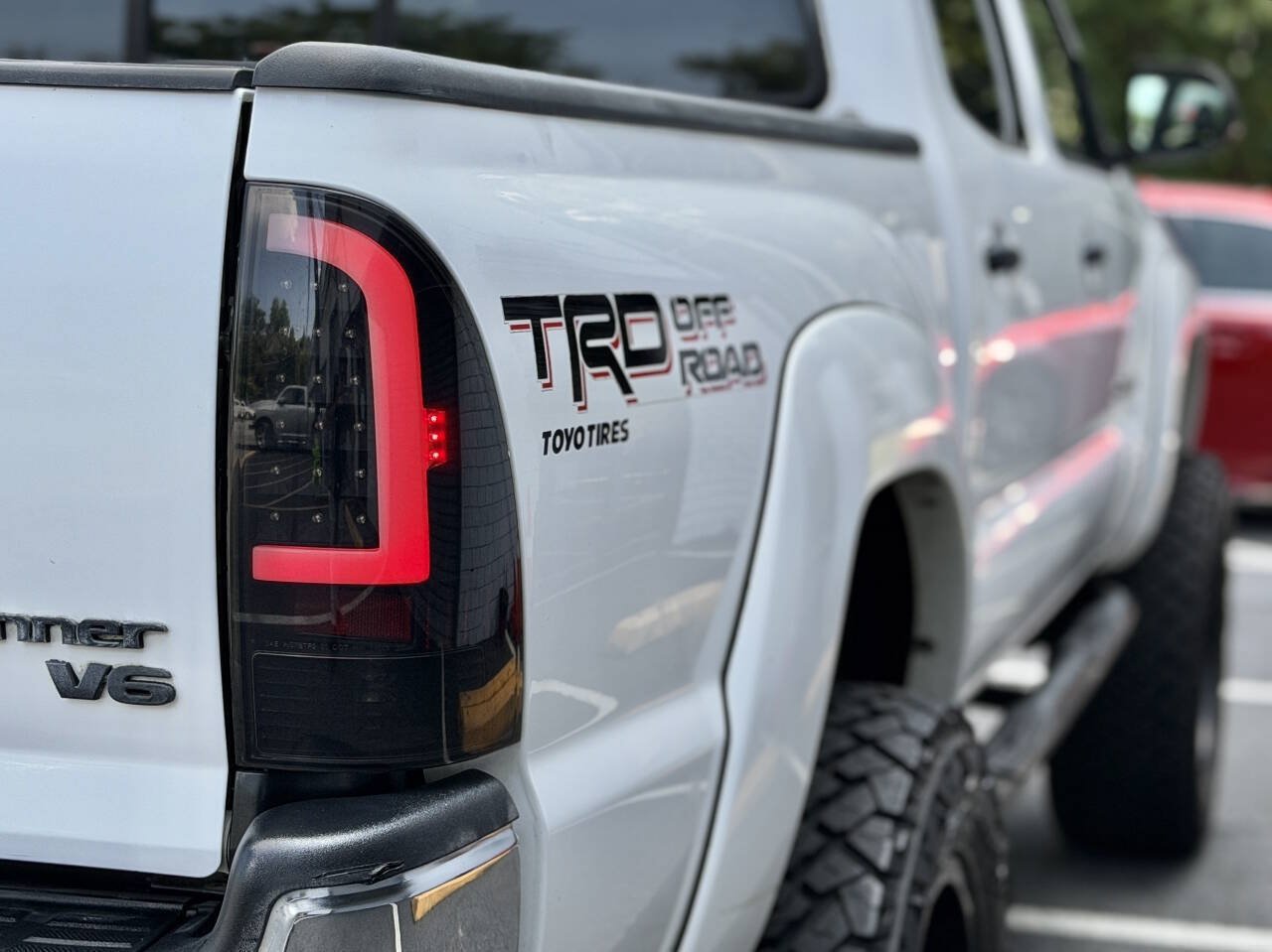 Used 2014 Toyota Tacoma PreRunner w/ TRD Off-Road Package RWD image 7