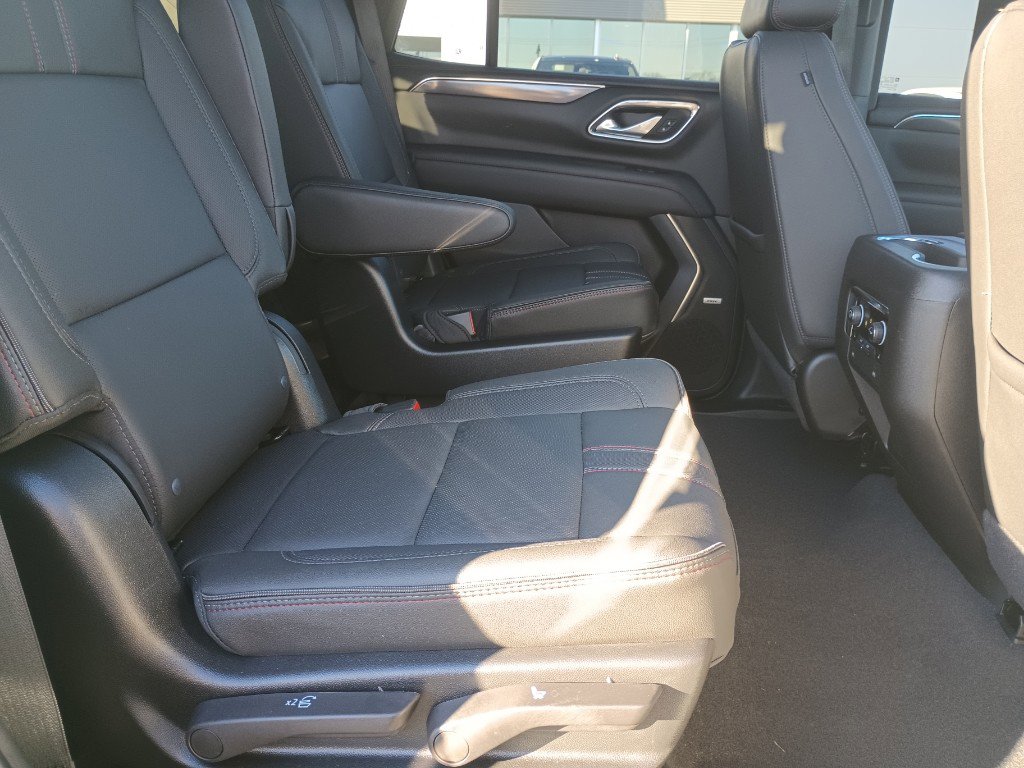 Used 2022 Chevrolet Tahoe RST w/ Sport Performance Package image 30