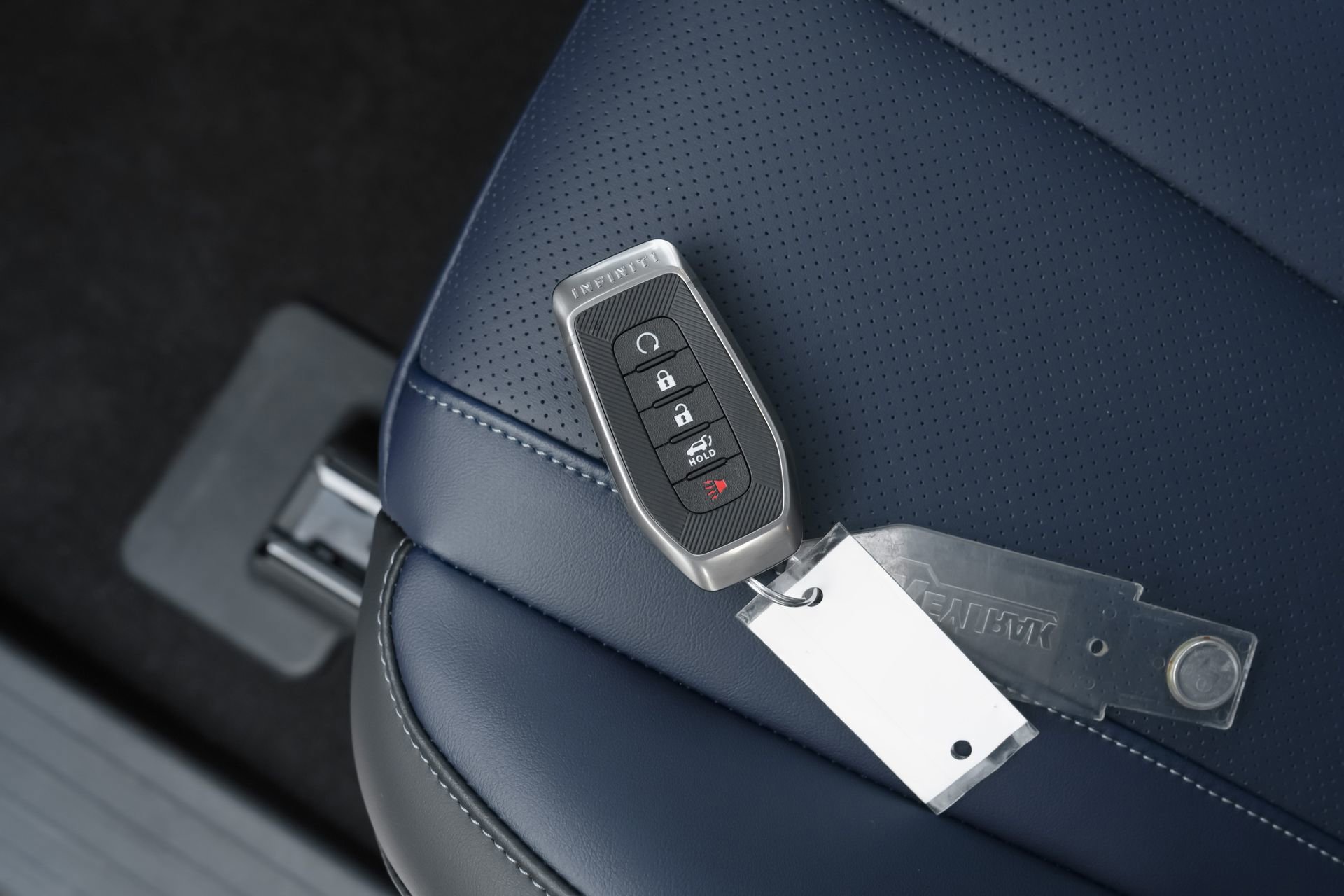 New 2026 INFINITI QX60 Sport w/ Dark Cargo Package image 35