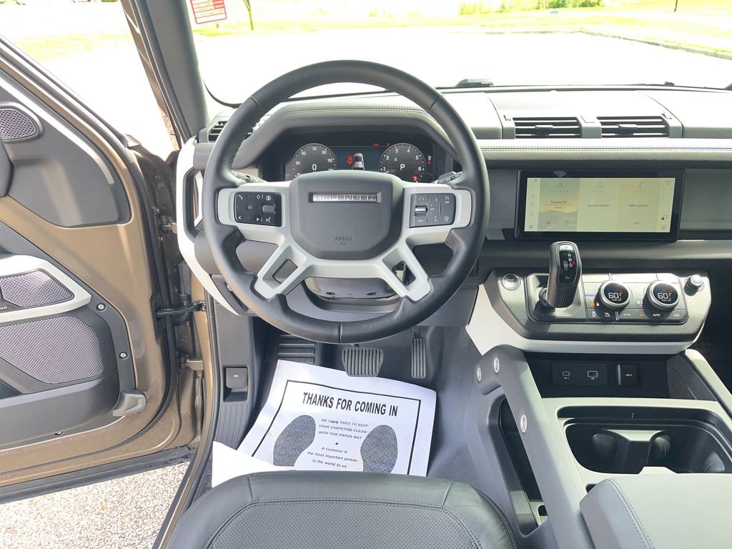 Used 2024 Land Rover Defender 110 S AWD/4WD image 13