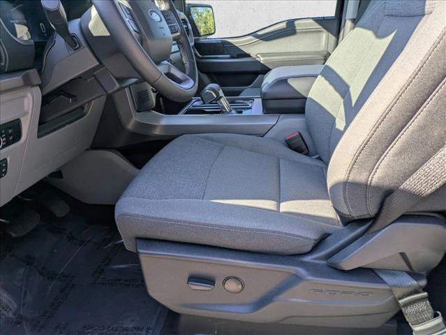 Certified 2025 Ford F150 Lightning XLT w/ Max Trailer Tow Package image 15