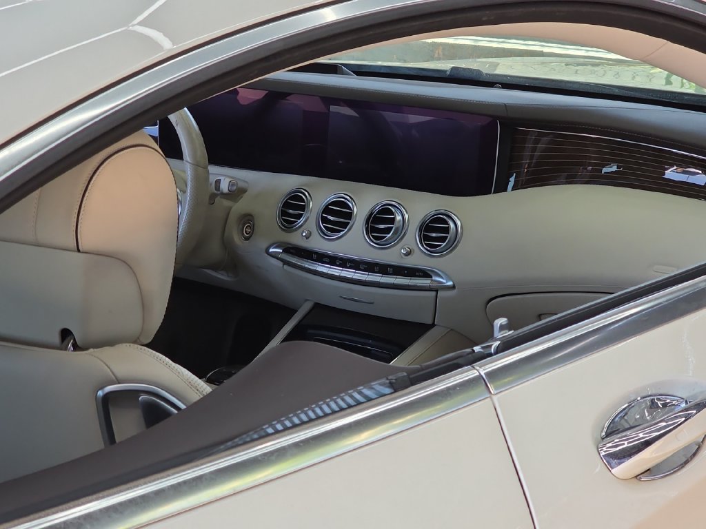 Used 2019 Mercedes-Benz S 560 4MATIC Coupe image 33