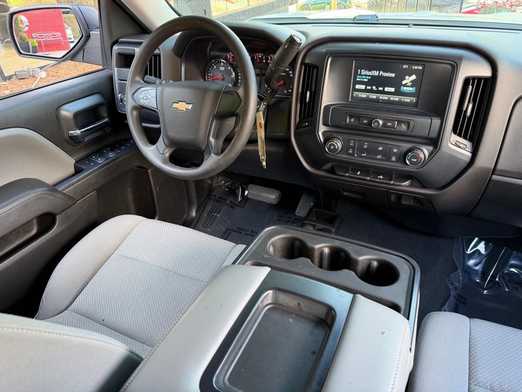 Used 2019 Chevrolet Silverado 1500 Custom w/ Custom Convenience Package AWD/4WD image 40