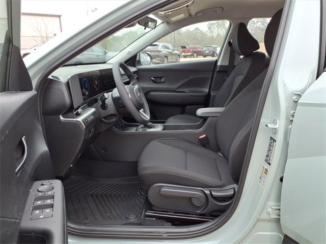 New 2026 Hyundai Kona SE image 12