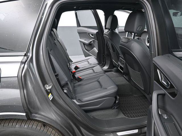 New 2026 Audi Q7 3.0T Premium Plus AWD/4WD image 13
