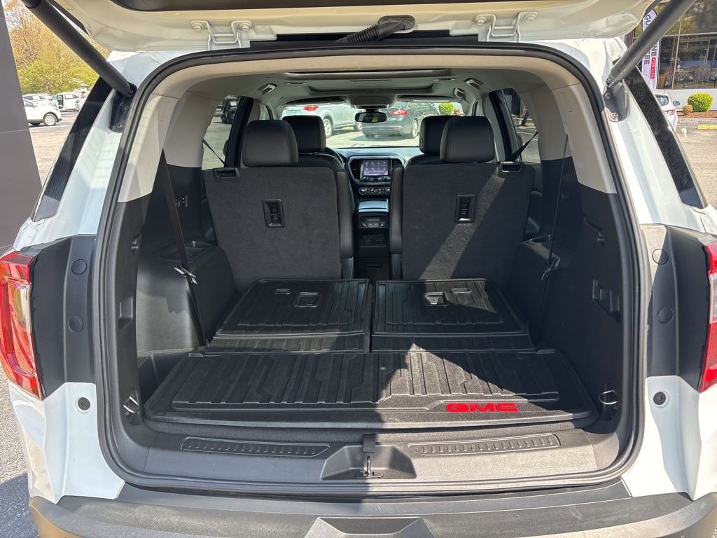 Used 2021 GMC Acadia AT4 w/ Trailering Package AWD/4WD image 32
