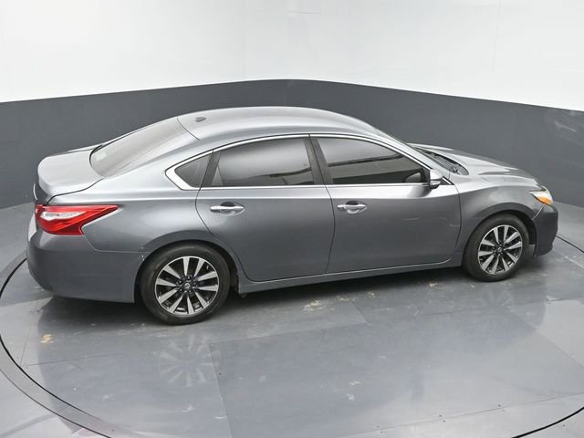 Used 2017 Nissan Altima 2.5 SL FWD image 33