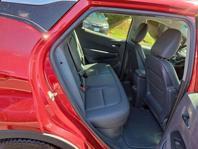 Used 2018 Chevrolet Bolt Premier w/ Driver Confidence II Package image 16