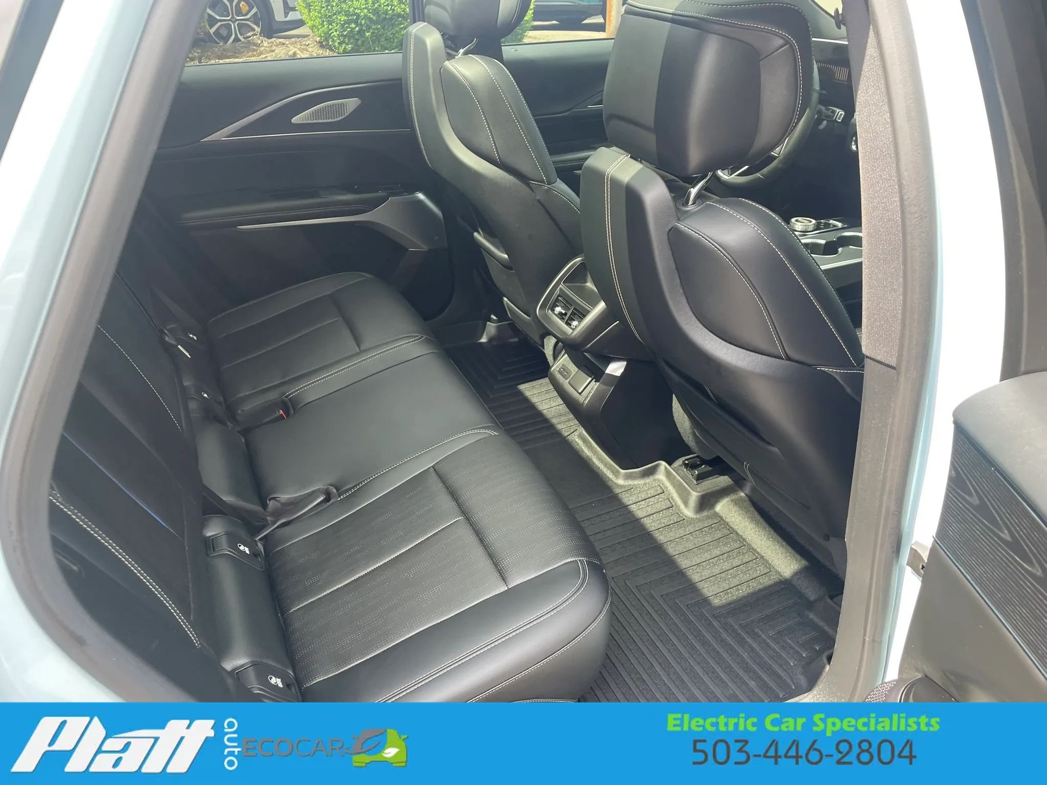 Used 2024 Cadillac Lyriq Sport AWD/4WD image 51