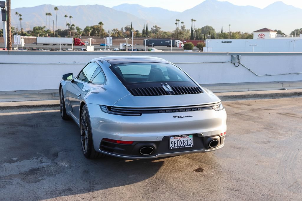 Used 2022 Porsche 911 Carrera RWD image 6