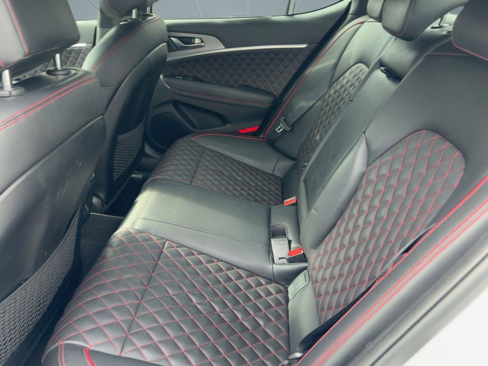 Used 2021 Genesis G70 3.3T w/ Sport Package image 24