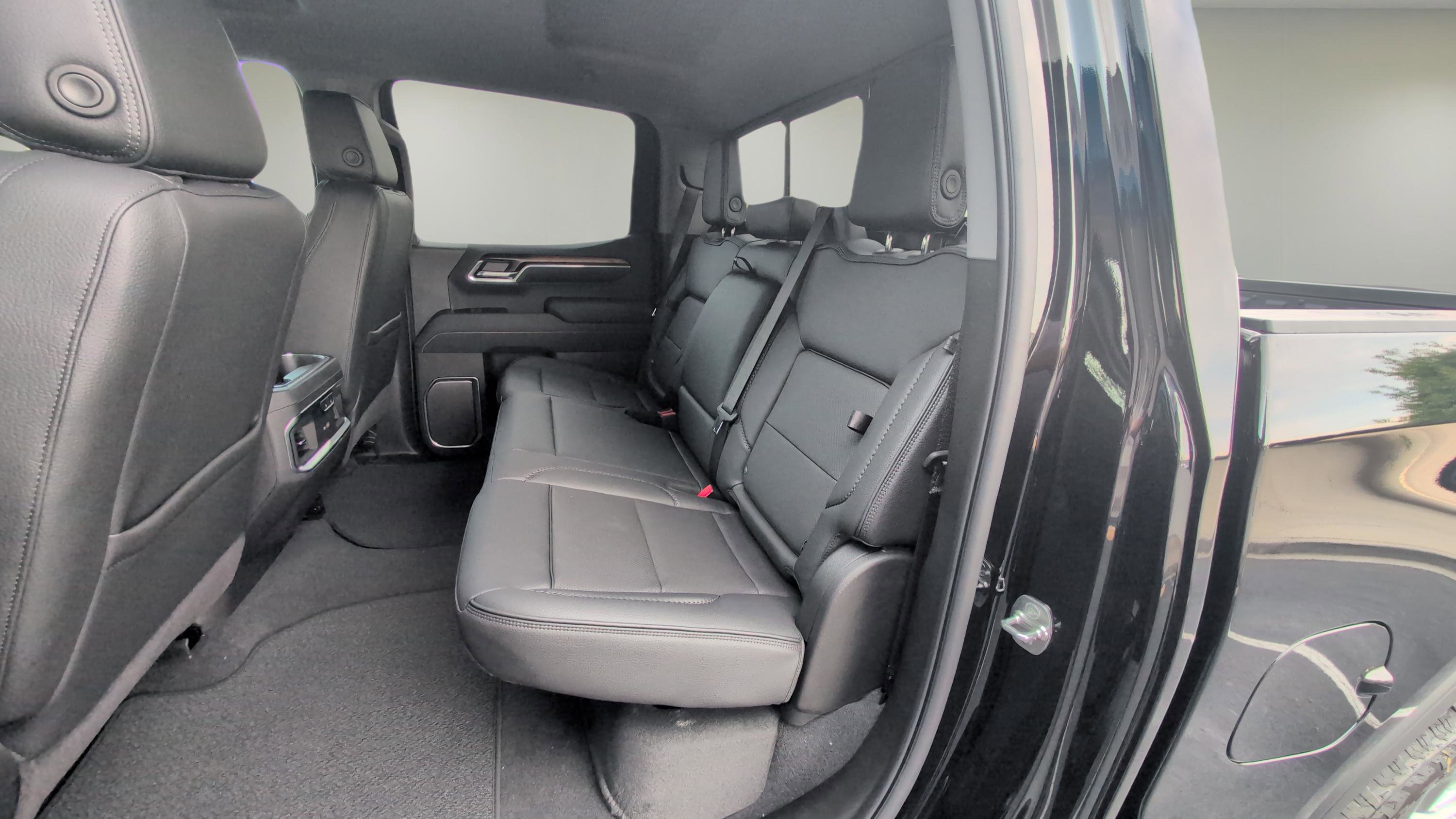 New 2026 GMC Sierra 1500 Denali w/ Technology Package image 16