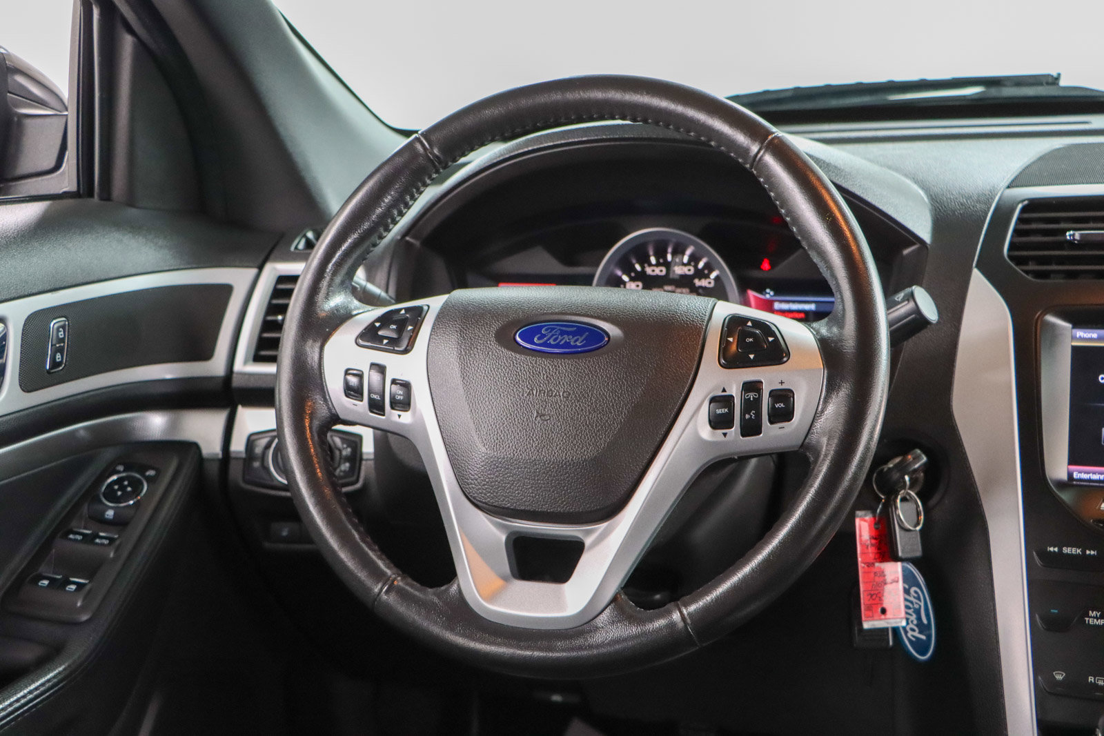 Used 2014 Ford Explorer XLT w/ Equipment Group 202A image 12