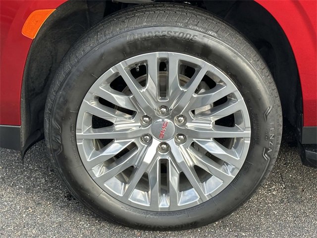 Used 2023 GMC Yukon XL SLT image 10