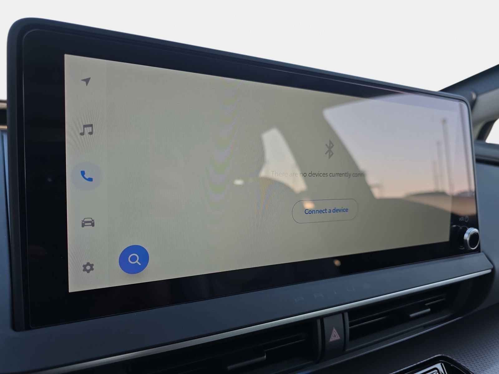 Used 2024 Toyota Prius Limited image 21