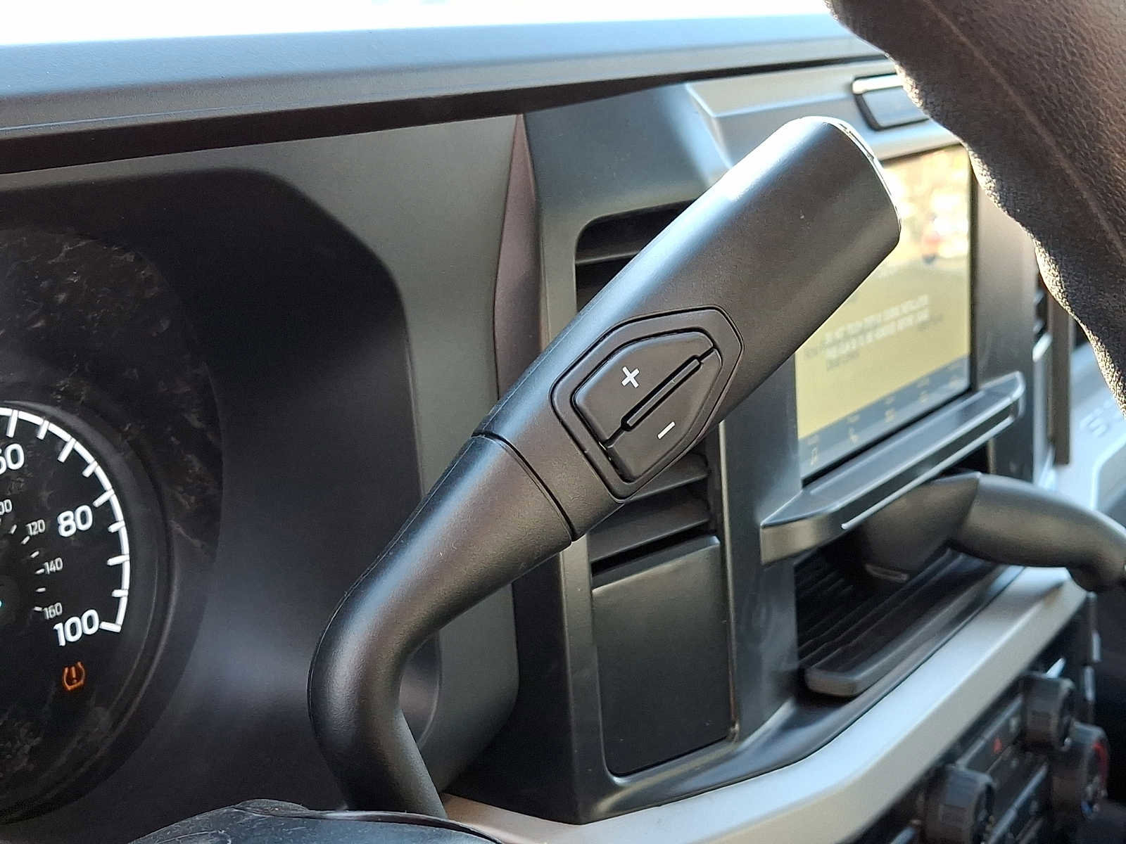 New 2026 Ford F550 4x4 Supercab Super Duty image 11