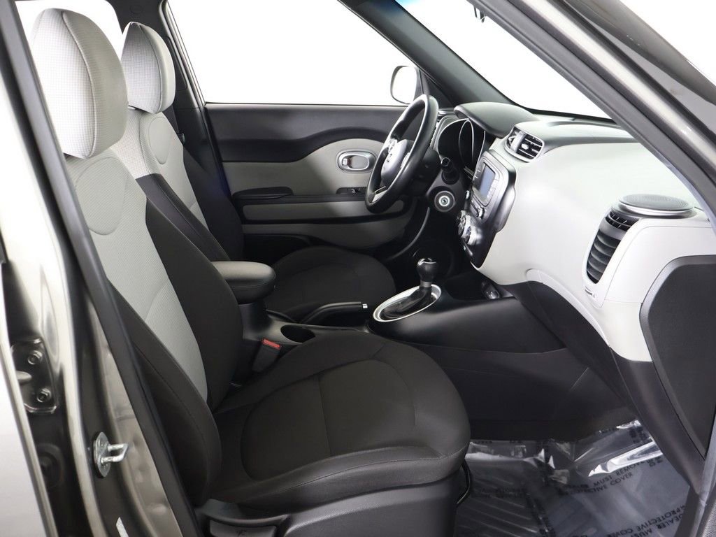 Used 2019 Kia Soul image 26